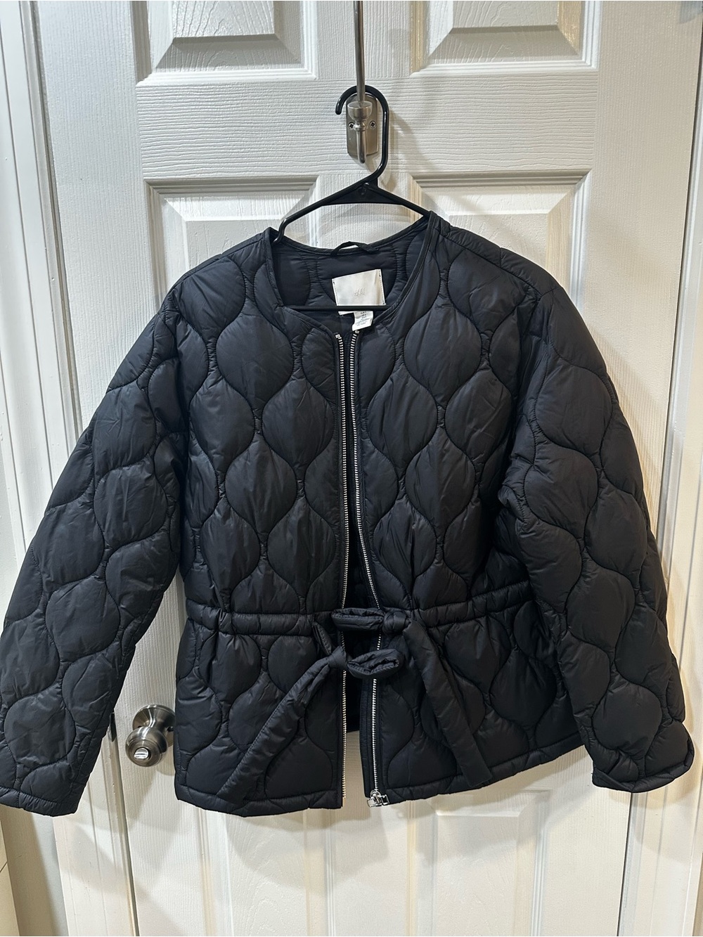 H&M Black Quilted Tie-Waist Jacket - Women's Lightweight Coat